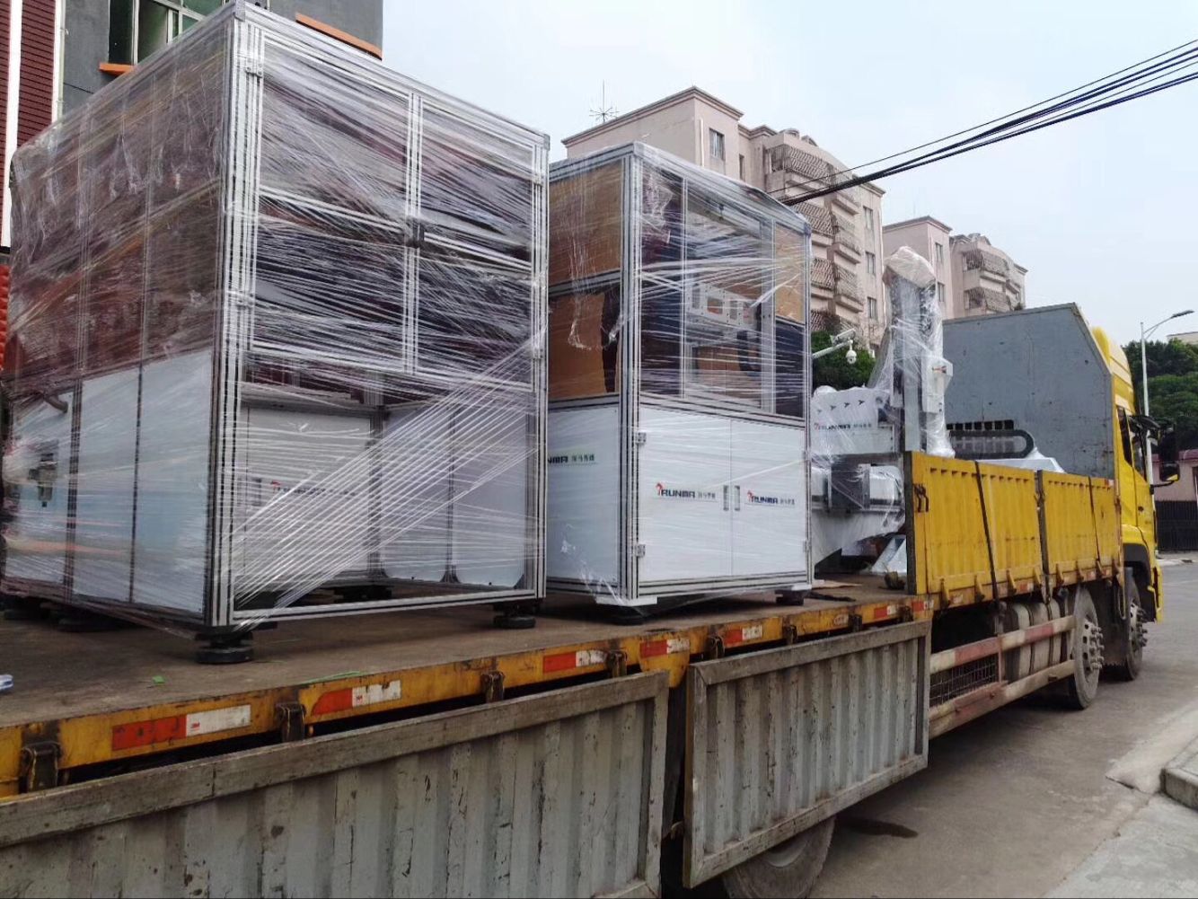 潤馬智能機械手生產(chǎn)廠家出貨記